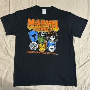 Marvel Comics T Shirt Earth's Mightiest Heroes Faces 1939 Graphic Size Large